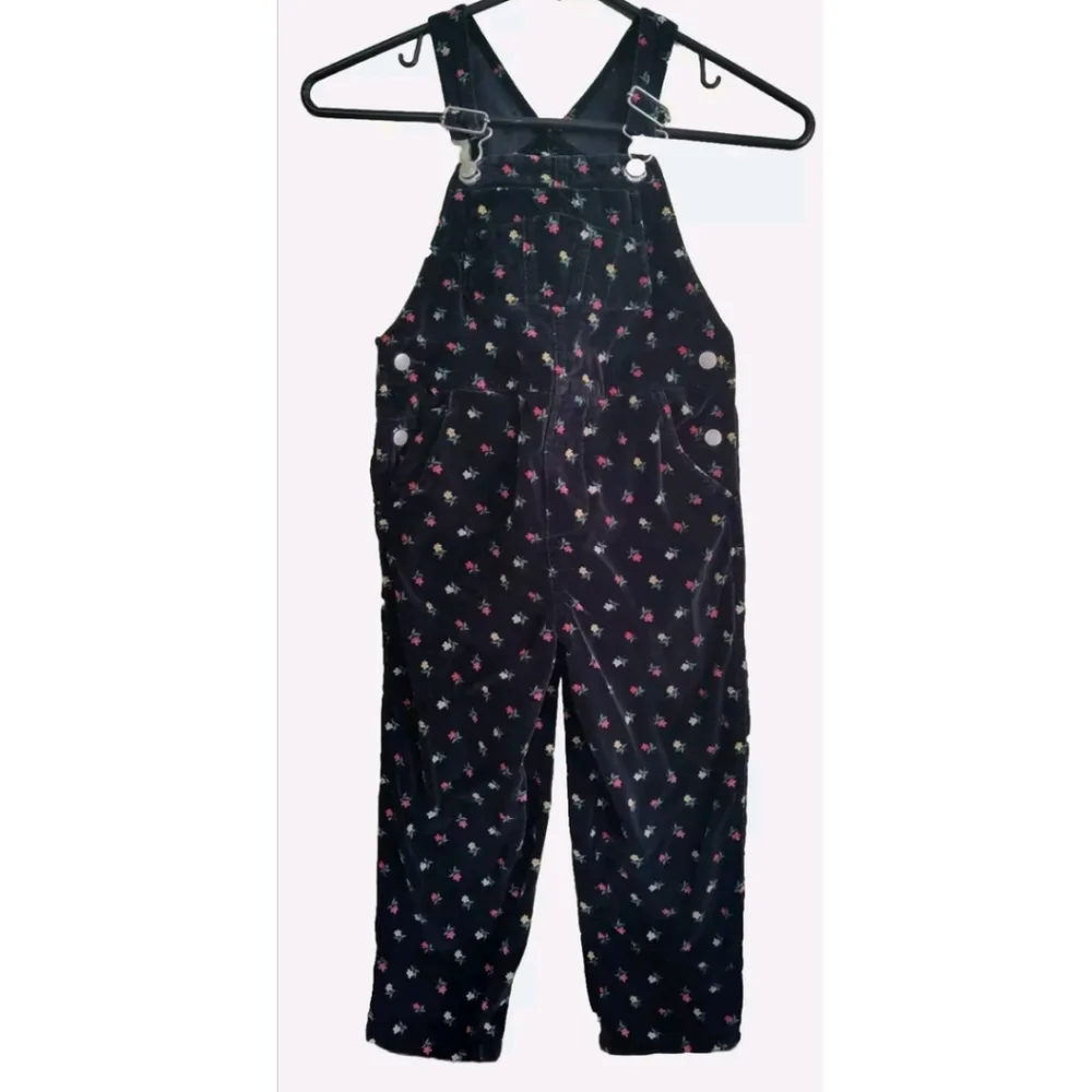Vintage Gymboree 1998 Black Floral Velveteen Pocket Bib Overalls Size 4-5